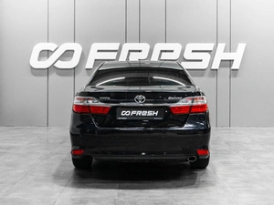 Седан Toyota Camry 2015 года, 2049000 рублей, Тюмень