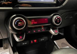 Седан Kia Rio 2020 года, 1697000 рублей, Красноярск