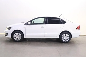 Седан Volkswagen Polo 2015 года, 1100000 рублей, Брянск