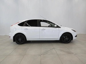 Хэтчбек 4 дв. Ford Focus 2010 года, 745000 рублей, Калуга