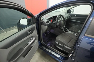 Хэтчбек Ford Focus 2010 года, 810000 рублей, Курск