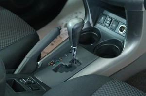 Внедорожник Toyota RAV4 2011 года, 1429000 рублей, Омск