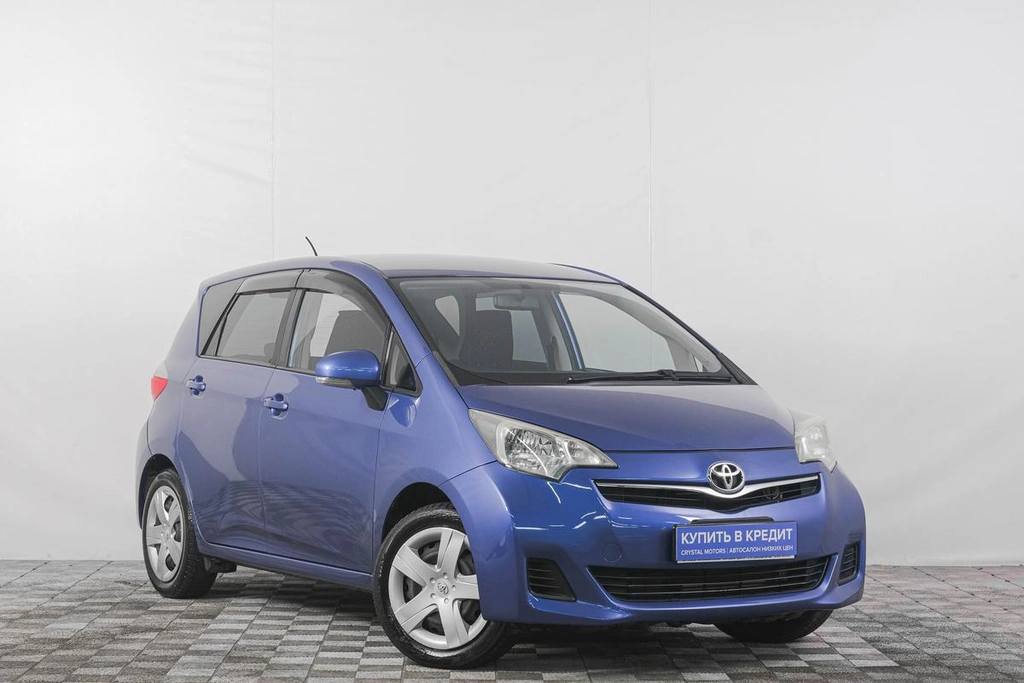 Хетчбэк Toyota Ractis 2010 года, 879000 рублей, Кемерово