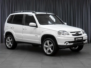 Внедорожник Chevrolet Niva 2016 года, 555000 рублей, Тюмень