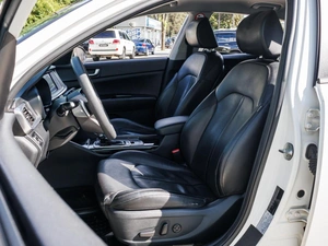 Седан Kia Optima 2019 года, 1420000 рублей, Большой Сочи