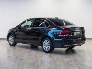 Седан Volkswagen Polo 2016 года, 1099000 рублей, Саратов
