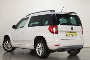 Внедорожник Skoda Yeti 2014 года, 1249000 рублей, Челябинск
