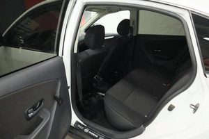 Седан Nissan Almera 2018 года, 1060000 рублей, Курск