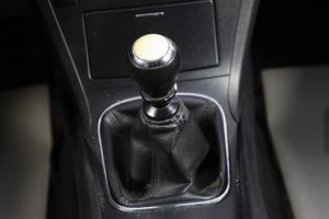 Седан Toyota Avensis 2009 года, 1219000 рублей, Новосибирск