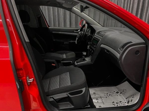 Лифтбек Skoda Octavia 2012 года, 779000 рублей, Красноярск