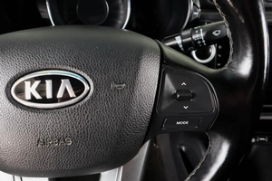 Седан Kia Rio 2014 года, 779000 рублей, Пермь