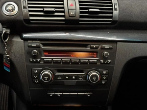 Купе BMW 1 серия 2008 года, 1749900 рублей, Павловская Слобода