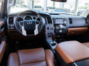 Внедорожник Toyota Sequoia 2014 года, 11890000 рублей, Волгоград