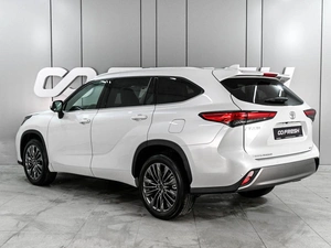 Внедорожник Toyota Highlander 2026 года, 6359000 рублей, Аксай