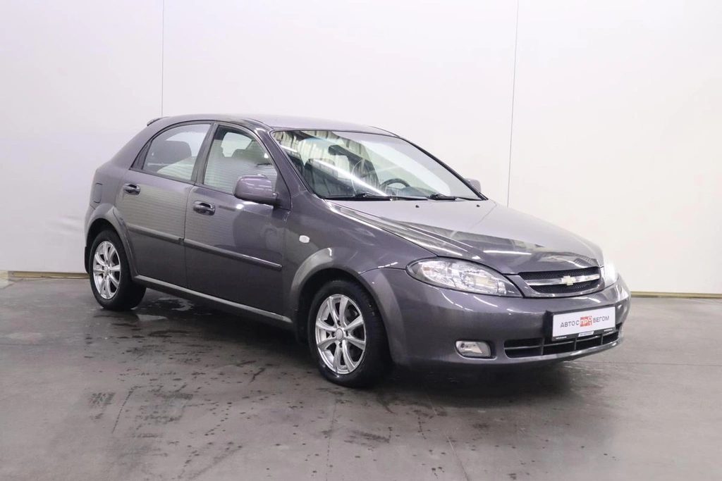 Хэтчбек Chevrolet Lacetti 2011 года, 670000 рублей, Брянск