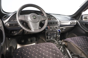 Внедорожник Chevrolet Niva 2017 года, 729000 рублей, Новосибирск