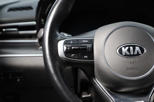 Седан Kia K5 2021 года, 3399000 рублей, Новосибирск