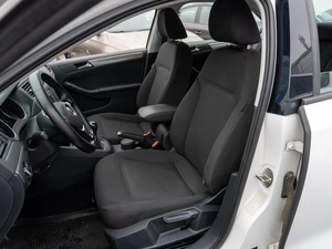 Седан Volkswagen Jetta 2015 года, 1199000 рублей, Саратов