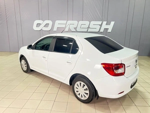 Седан Renault Logan 2018 года, 990000 рублей, Нижневартовск