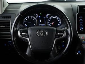 Внедорожник Toyota Land Cruiser Prado 2021 года, 7595055 рублей, Москва