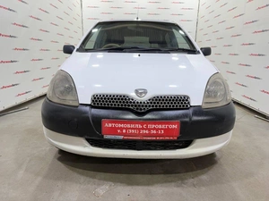 Хетчбэк Toyota Vitz 2000 года, 249000 рублей, Красноярск
