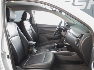 Хетчбэк Kia Rio X-Line 2020 года, 1050000 рублей, Омск