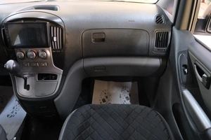 Минивэн Hyundai Grand Starex 2009 года, 1139000 рублей, Омск