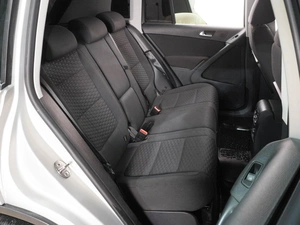 Внедорожник Volkswagen Tiguan 2011 года, 1399000 рублей, Воронеж