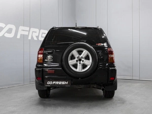Внедорожник Toyota RAV4 2004 года, 910000 рублей, Омск
