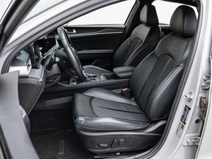 Седан Kia K5 2023 года, 3175000 рублей, Краснодар