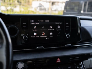 Минивэн Kia Carnival 2021 года, 4099000 рублей, Большой Сочи