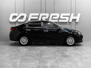 Седан Kia Rio 2021 года, 1534000 рублей, Тюмень