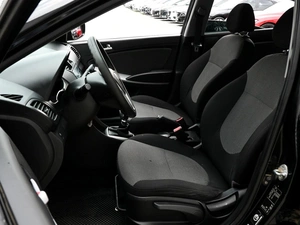 Седан Hyundai Solaris 2012 года, 819000 рублей, Волгоград