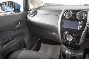 Хетчбэк Nissan Note 2015 года, 949000 рублей, Томск