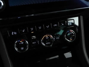 Универсал Skoda Superb 2020 года, 3549077 рублей, Москва