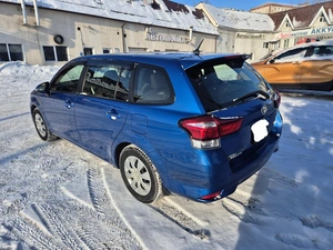Универсал Toyota Corolla Fielder 2015 года, 1000000 рублей, Красноярск