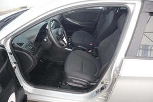 Хэтчбек Hyundai Solaris 2015 года, 890000 рублей, Орёл