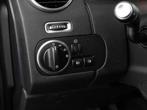 Внедорожник Land Rover Discovery 2014 года, 2577077 рублей, Москва