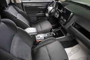 Внедорожник Mitsubishi Outlander 2018 года, 1859000 рублей, Сургут