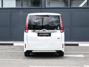 Минивэн Toyota Noah 2014 года, 1849000 рублей, Кирилловка