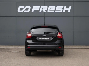 Хетчбэк Ford Focus 2013 года, 935000 рублей, Краснодар