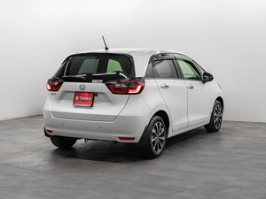 Хетчбэк Honda Fit 2021 года, 1320000 рублей, Красноярск