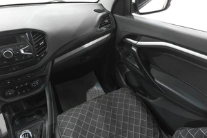 Седан ВАЗ (LADA) Vesta 2019 года, 929000 рублей, Новокузнецк