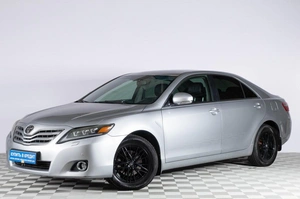Седан Toyota Camry 2011 года, 1639000 рублей, Челябинск