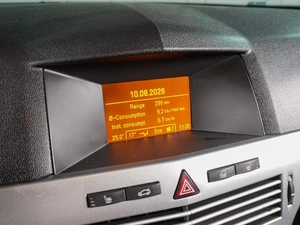 Седан Opel Astra 2013 года, 599000 рублей, Воронеж