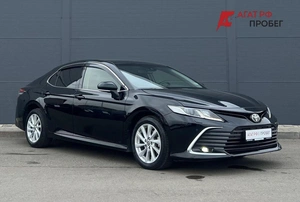 Седан Toyota Camry 2023 года, 3302000 рублей, Солонцы