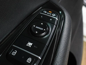 Седан Kia Optima 2019 года, 1964000 рублей, Воронеж