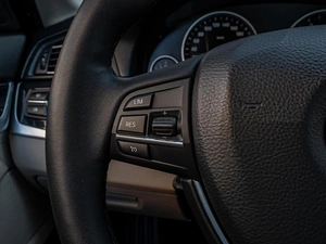 Седан BMW 5 серия 2013 года, 1448000 рублей, Краснодар