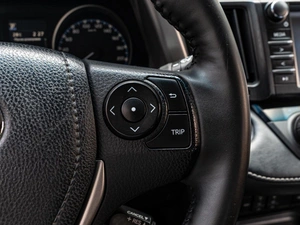 Внедорожник Toyota RAV4 2018 года, 2340000 рублей, Краснодар