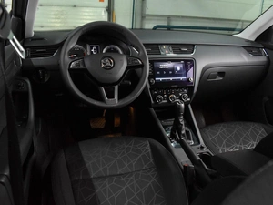 Лифтбек Skoda Octavia 2020 года, 2299000 рублей, Воронеж
